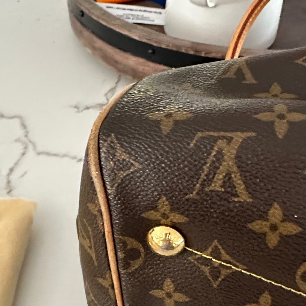 Louis Vuitton Tivoli GM Monogram Canvas Shoulder Bag - Picture 10 of 14